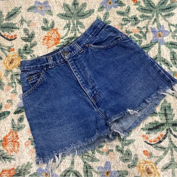VTG Levi’s Rare Orange Tab High Rise Cut of shorts Size 24 100% cotton - Picture 2 of 9